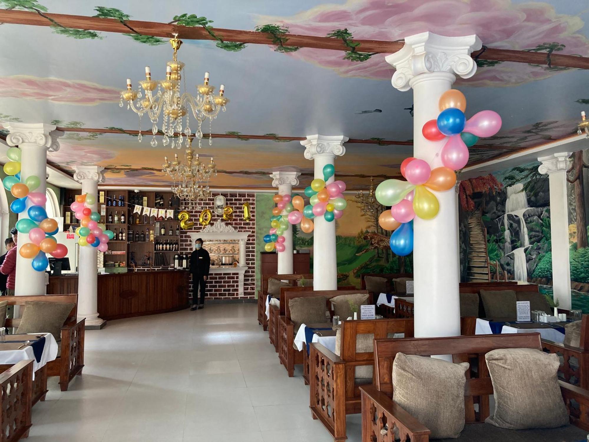 Dream Palace Resort กาฐมาณฑุ ภายนอก รูปภาพ